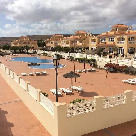 Monte Y Mar Apartment *